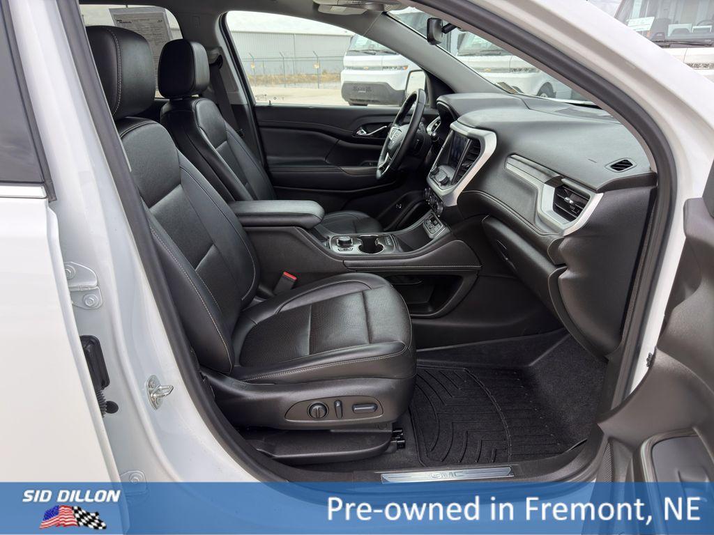 used 2023 GMC Acadia car, priced at $22,795