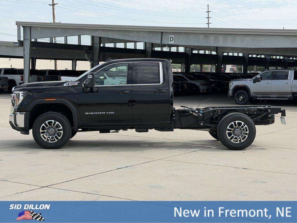 new 2026 GMC Sierra 3500 car, priced at $71,834