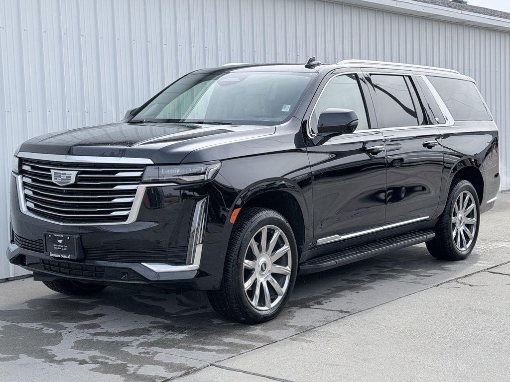 used 2021 Cadillac Escalade ESV car, priced at $63,995