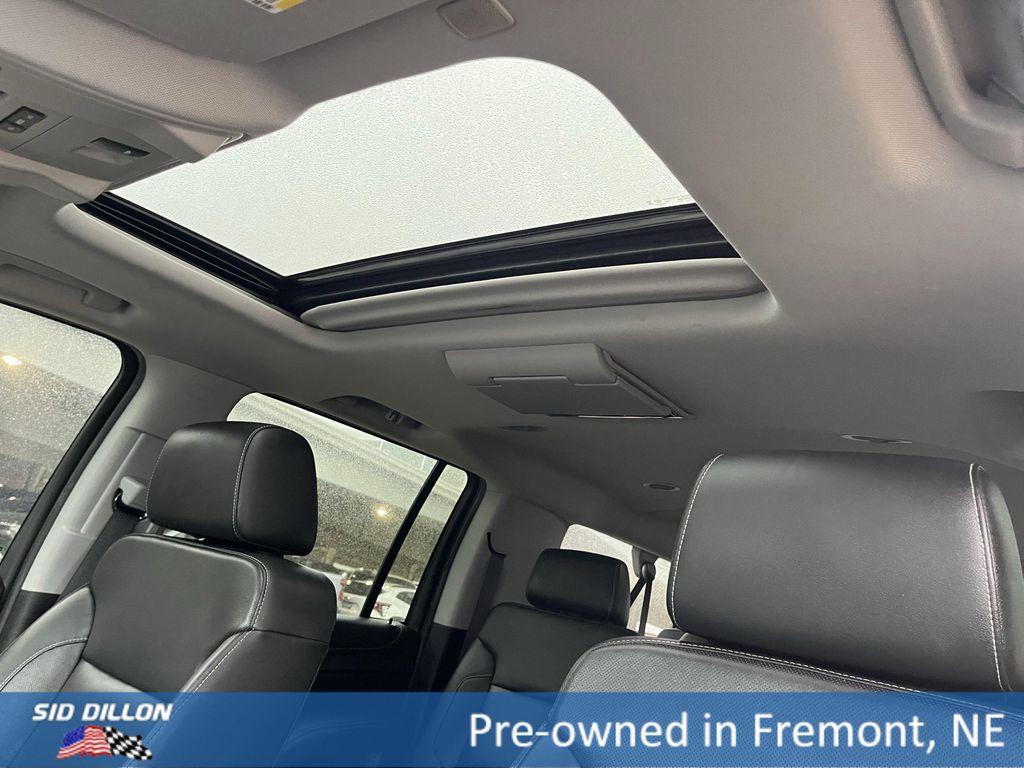 used 2020 Chevrolet Suburban car, priced at $29,999