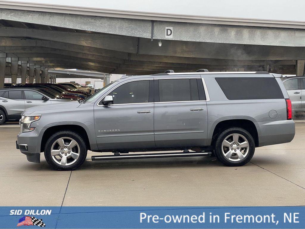 used 2020 Chevrolet Suburban car, priced at $29,999