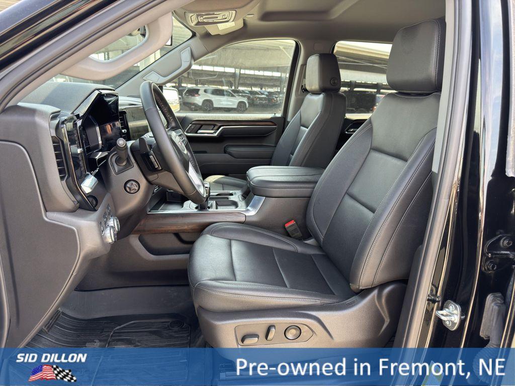 used 2025 GMC Sierra 1500 car, priced at $49,995