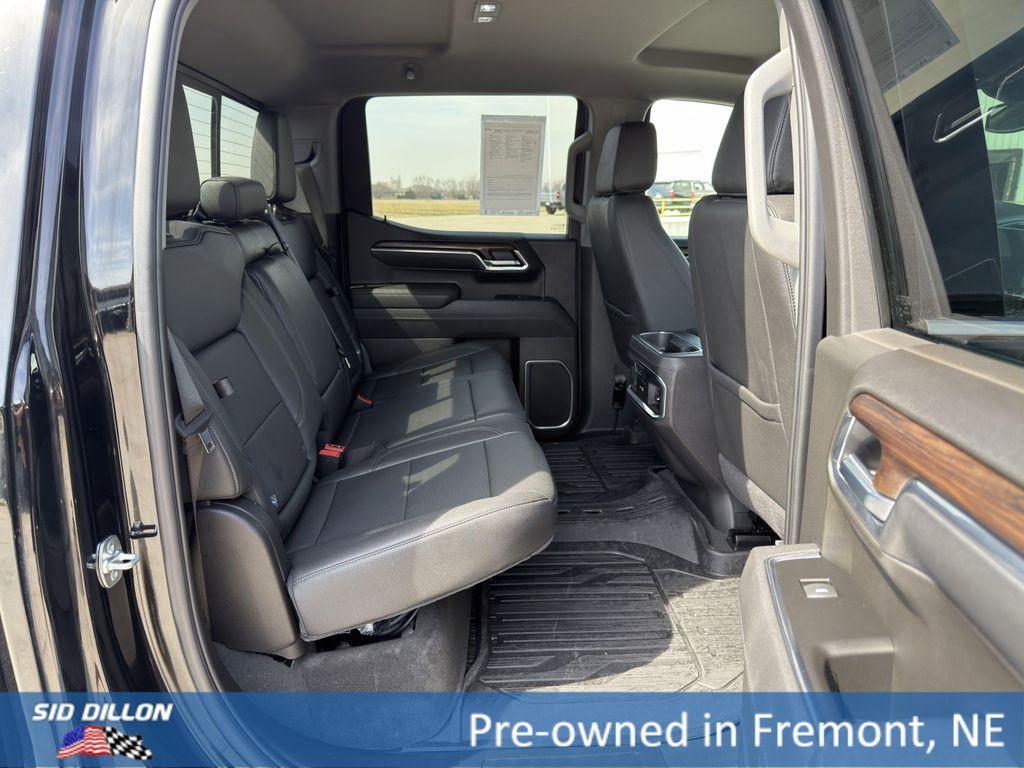 used 2025 GMC Sierra 1500 car, priced at $49,995