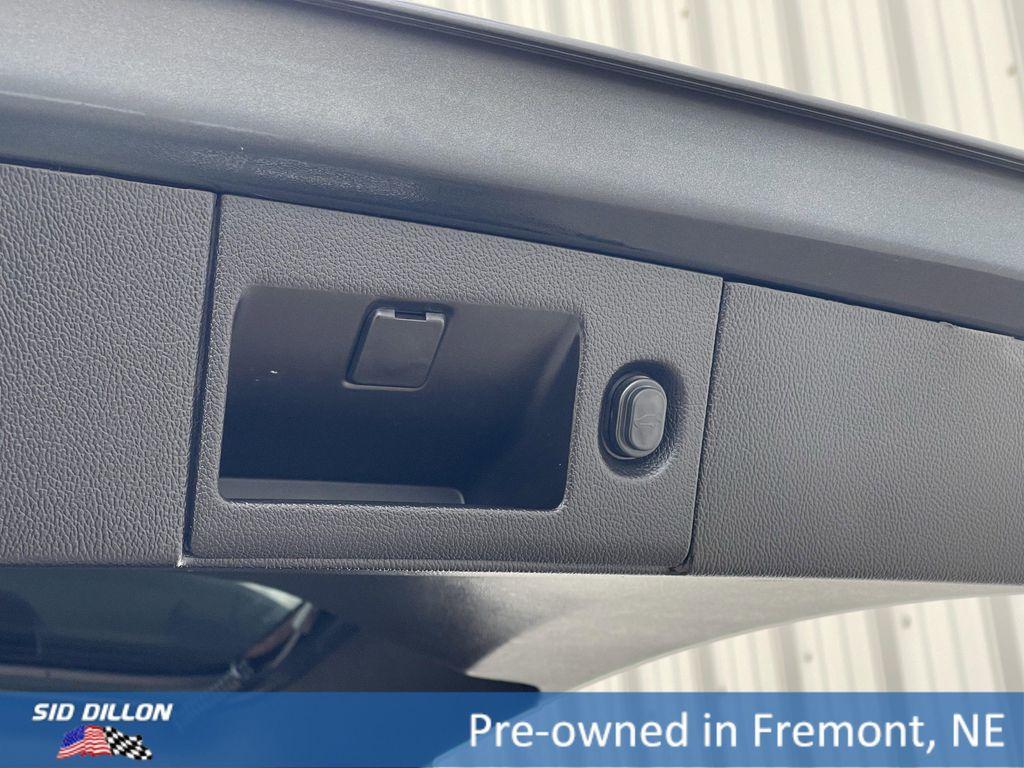 used 2019 GMC Yukon car, priced at $33,995