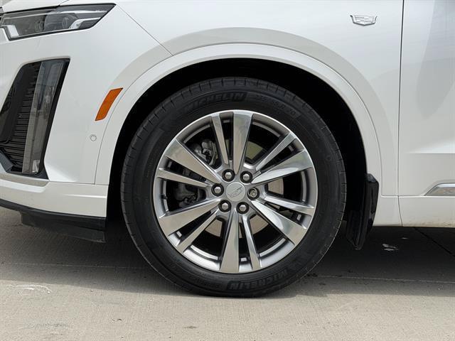 used 2024 Cadillac XT6 car, priced at $40,294