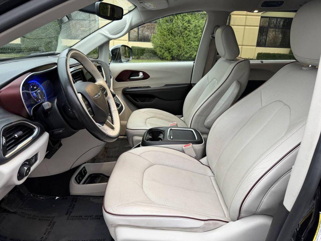 used 2019 Chrysler Pacifica car, priced at $14,998
