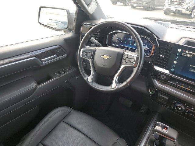 used 2022 Chevrolet Silverado 1500 car, priced at $42,980