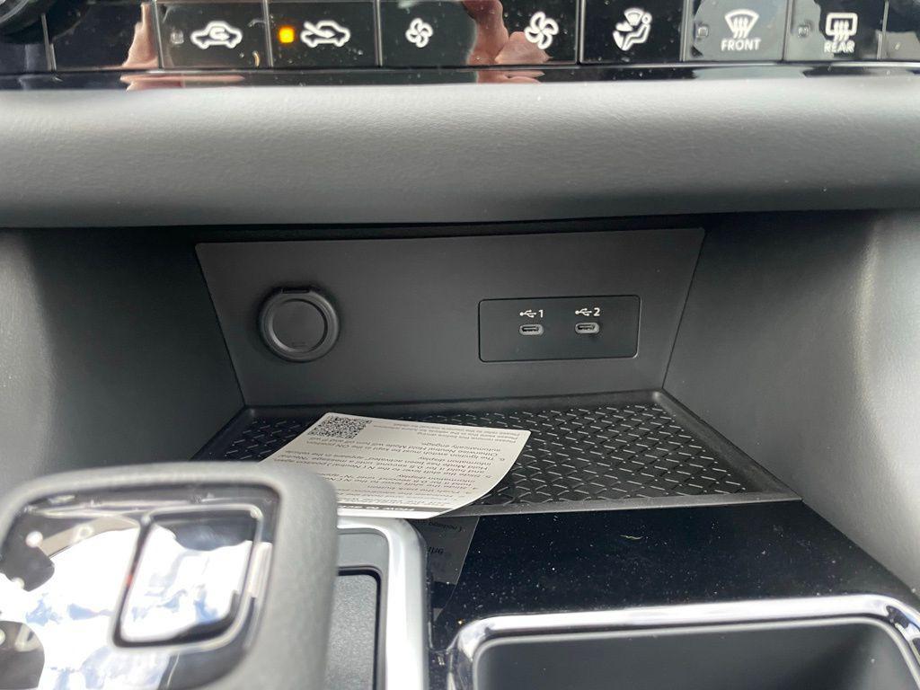 new 2026 Nissan Pathfinder car, priced at $40,260