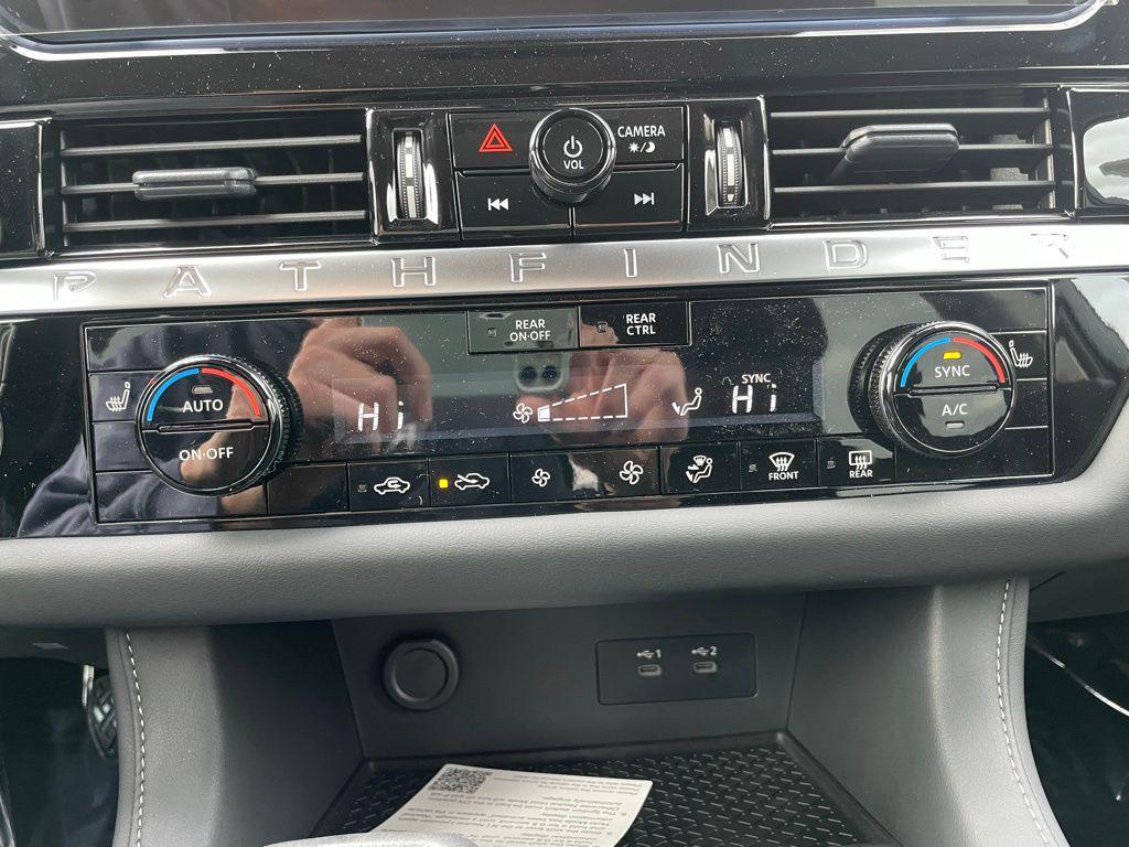 new 2026 Nissan Pathfinder car, priced at $40,260