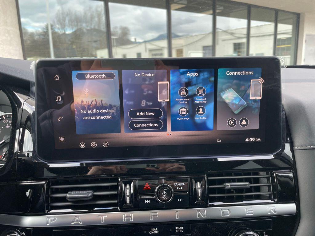 new 2026 Nissan Pathfinder car, priced at $40,260