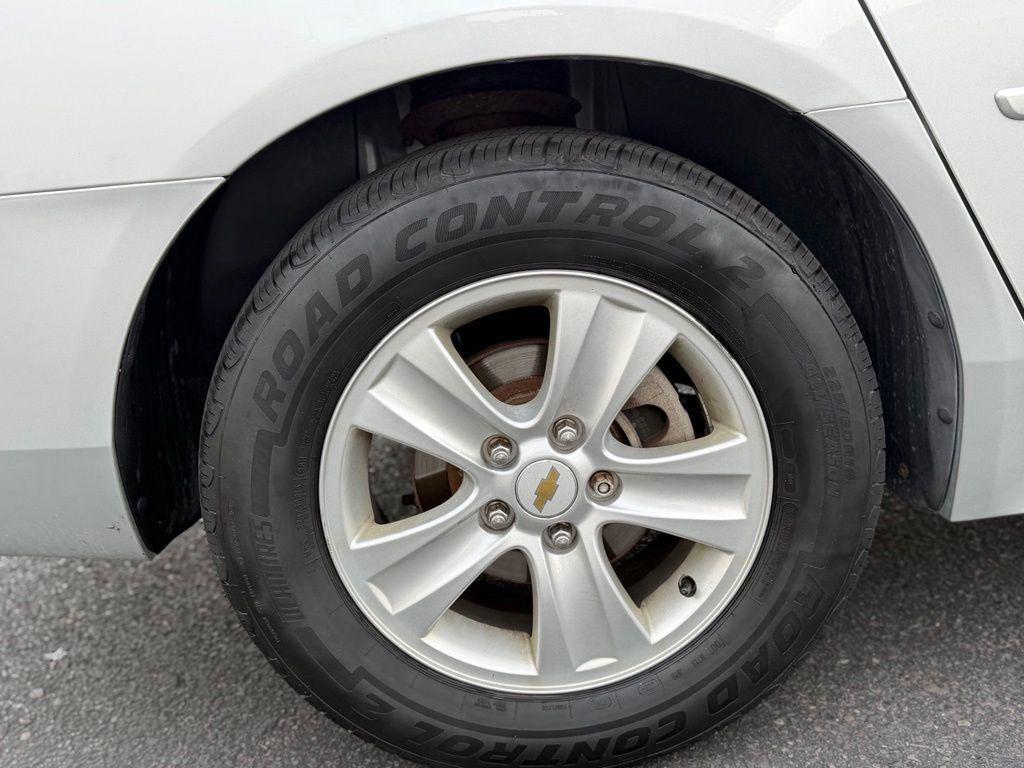 used 2016 Chevrolet Impala Limited car, priced at $10,180