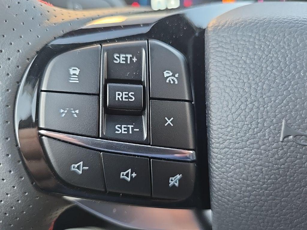 new 2025 Ford Explorer car, priced at $48,648