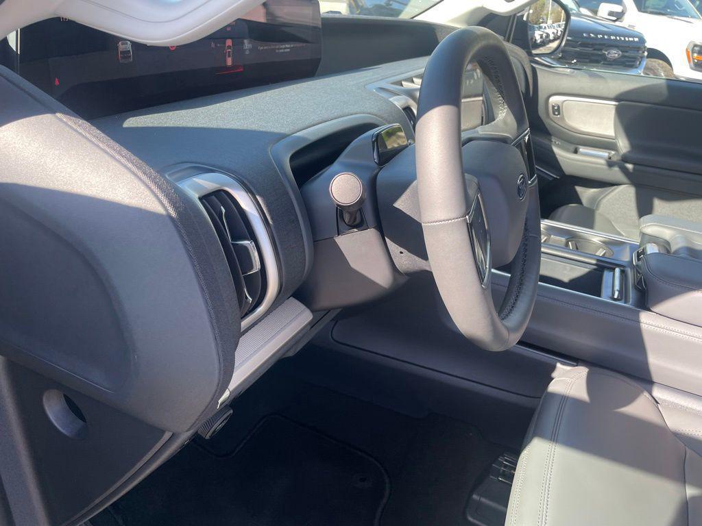 new 2026 Ford Expedition Max car, priced at $73,639