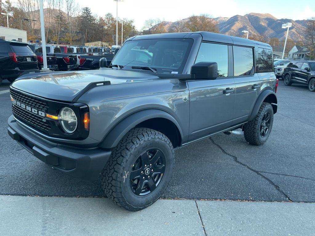 new 2025 Ford Bronco car, priced at $44,665