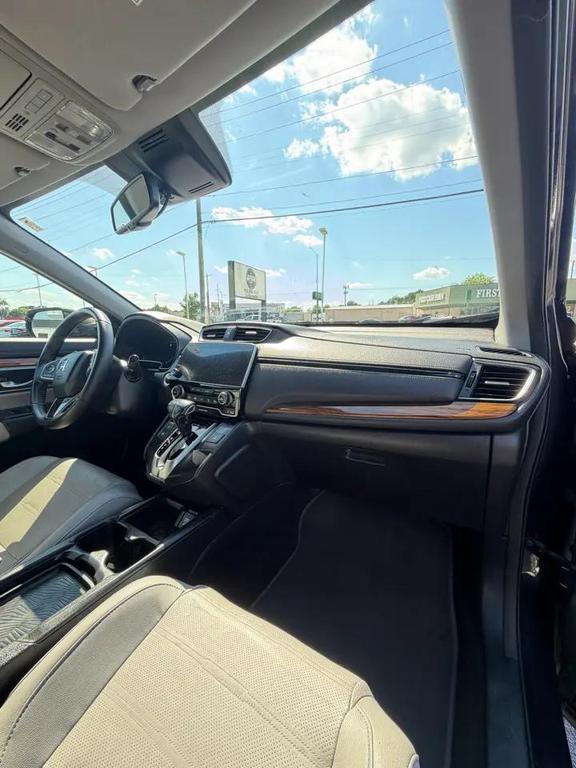 used 2017 Honda CR-V car, priced at $16,500