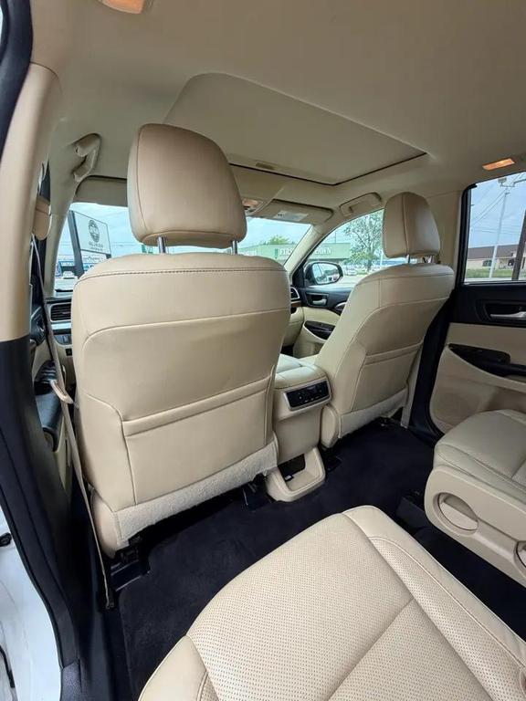used 2017 Toyota Highlander car, priced at $23,995