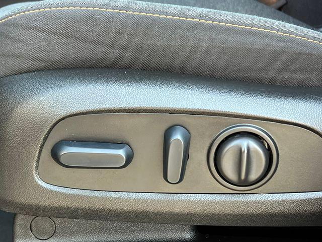 used 2024 Chevrolet Equinox car, priced at $22,892