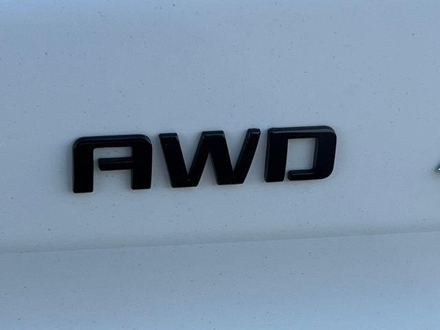 used 2023 Chevrolet Equinox car, priced at $27,813