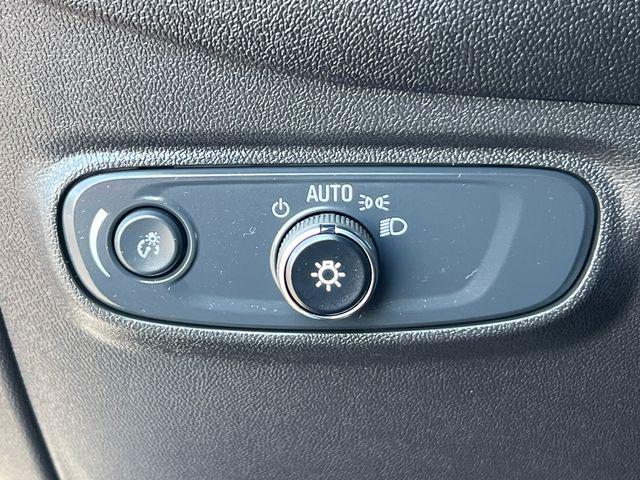 used 2024 Chevrolet Equinox car, priced at $22,044