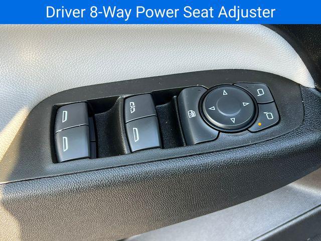 used 2023 Chevrolet Equinox car, priced at $22,881