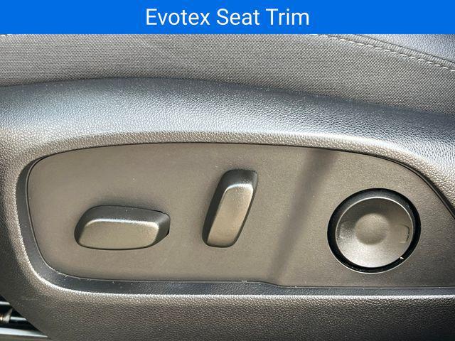 used 2025 Chevrolet Equinox car, priced at $27,788