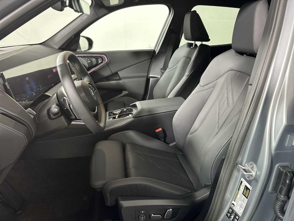 new 2025 BMW X3 car, priced at $59,275