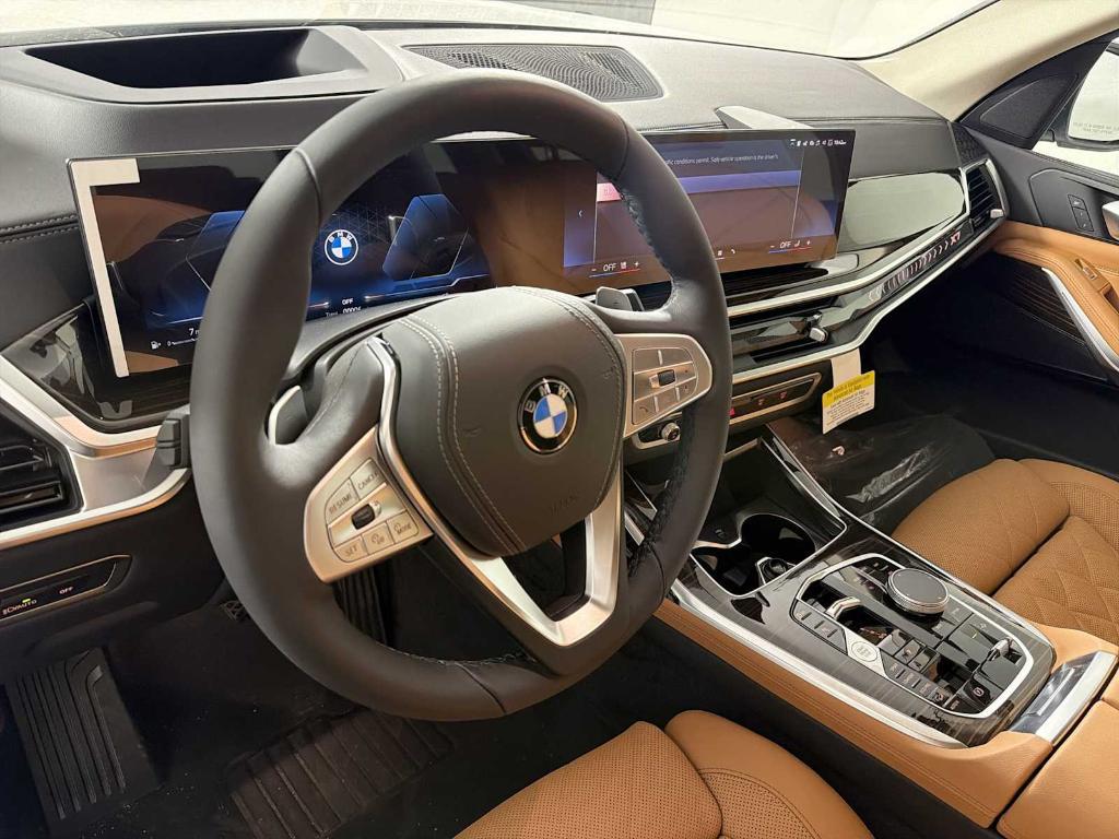 new 2026 BMW X7 car, priced at $90,155