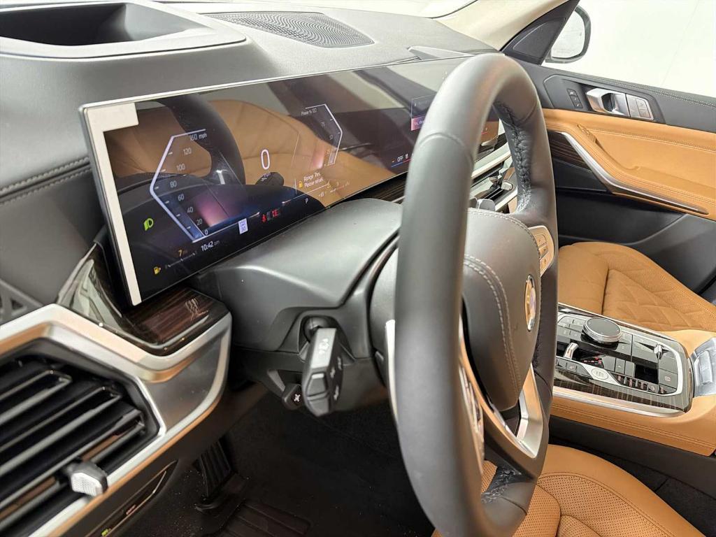 new 2026 BMW X7 car, priced at $90,155