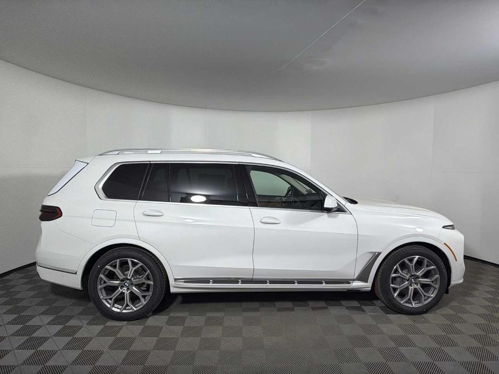 new 2026 BMW X7 car, priced at $90,155