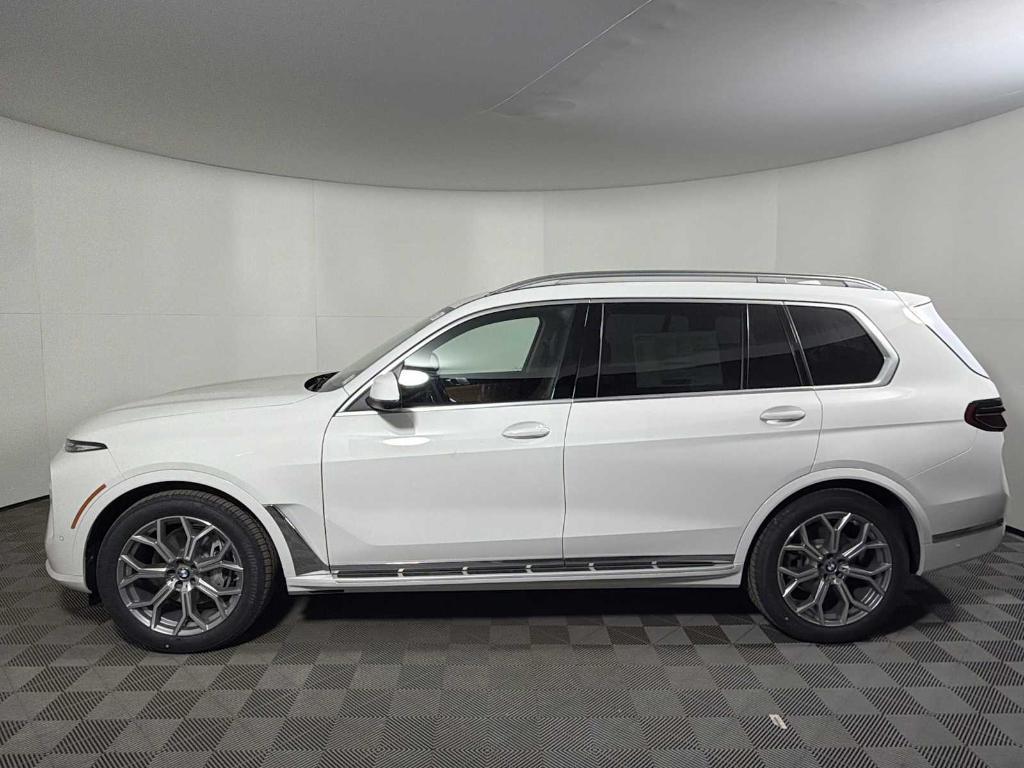 new 2026 BMW X7 car, priced at $90,155