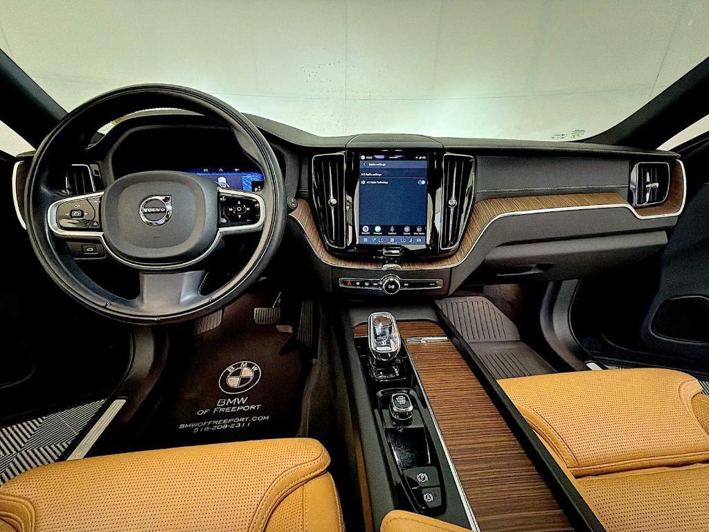 used 2022 Volvo XC60 car, priced at $31,118