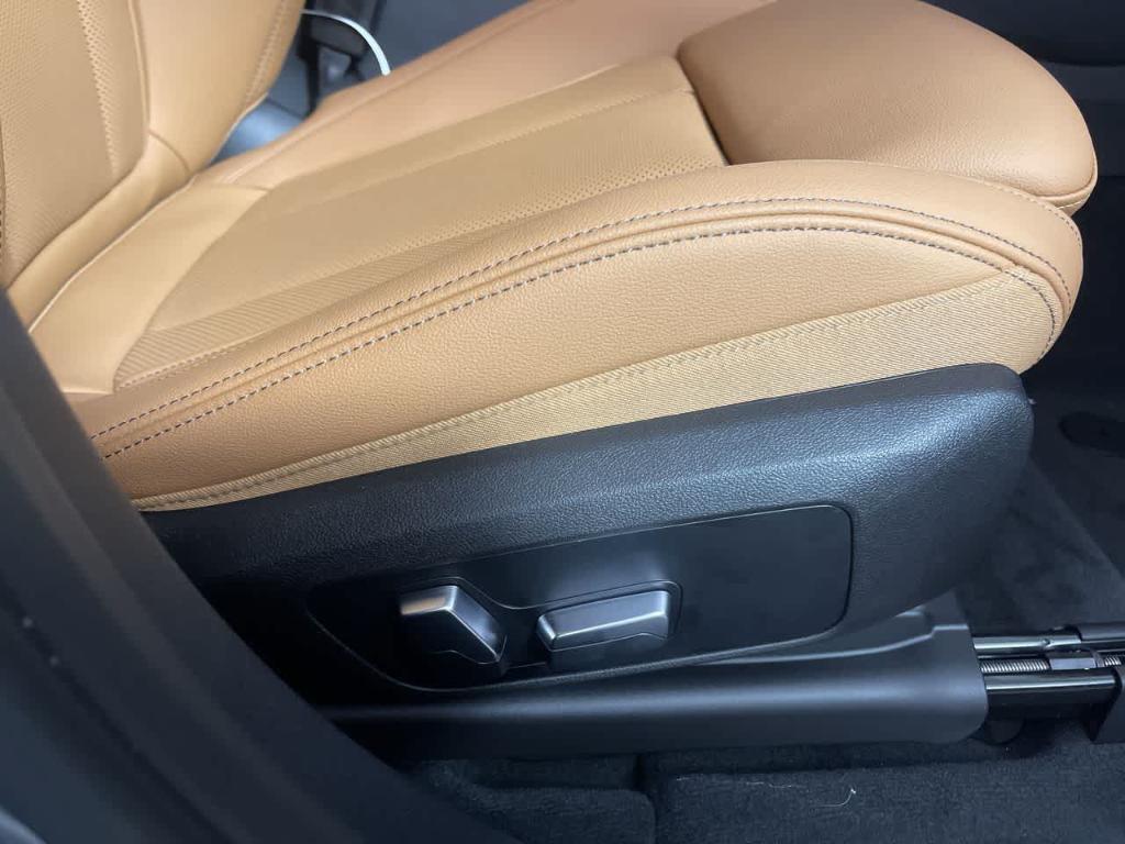 used 2023 BMW X3 car, priced at $39,118