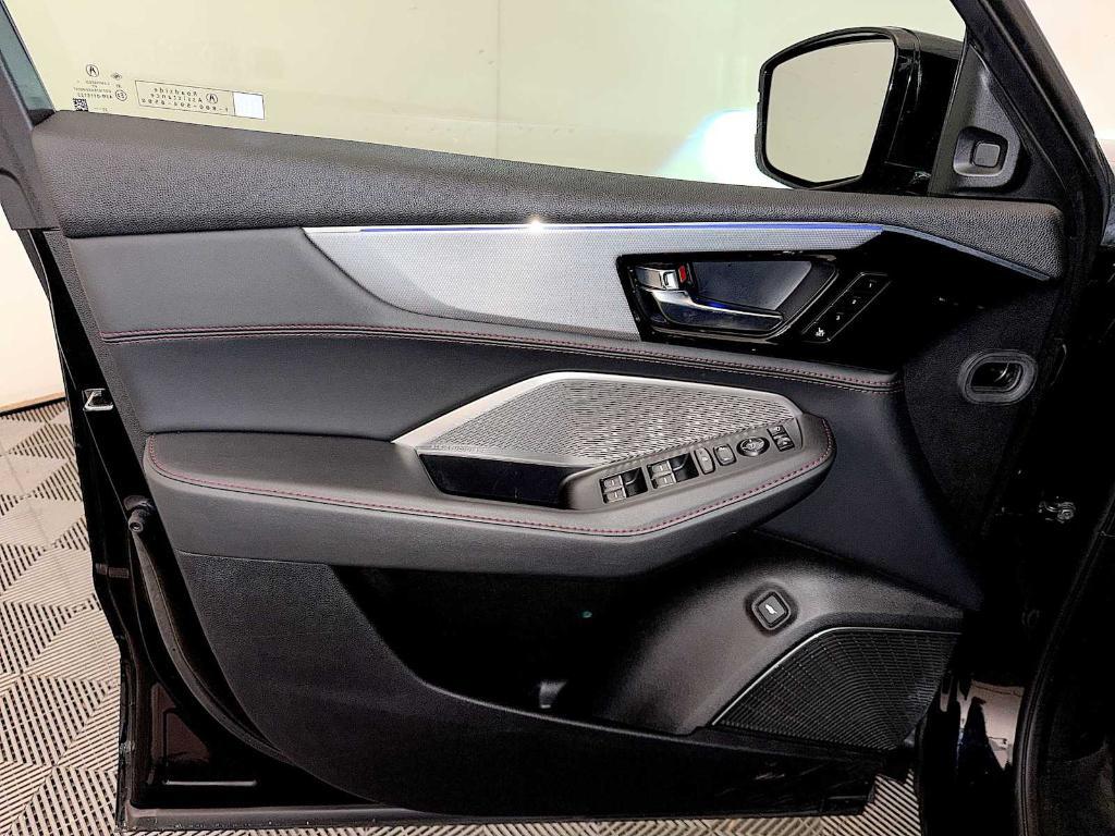 used 2023 Acura MDX car, priced at $43,943