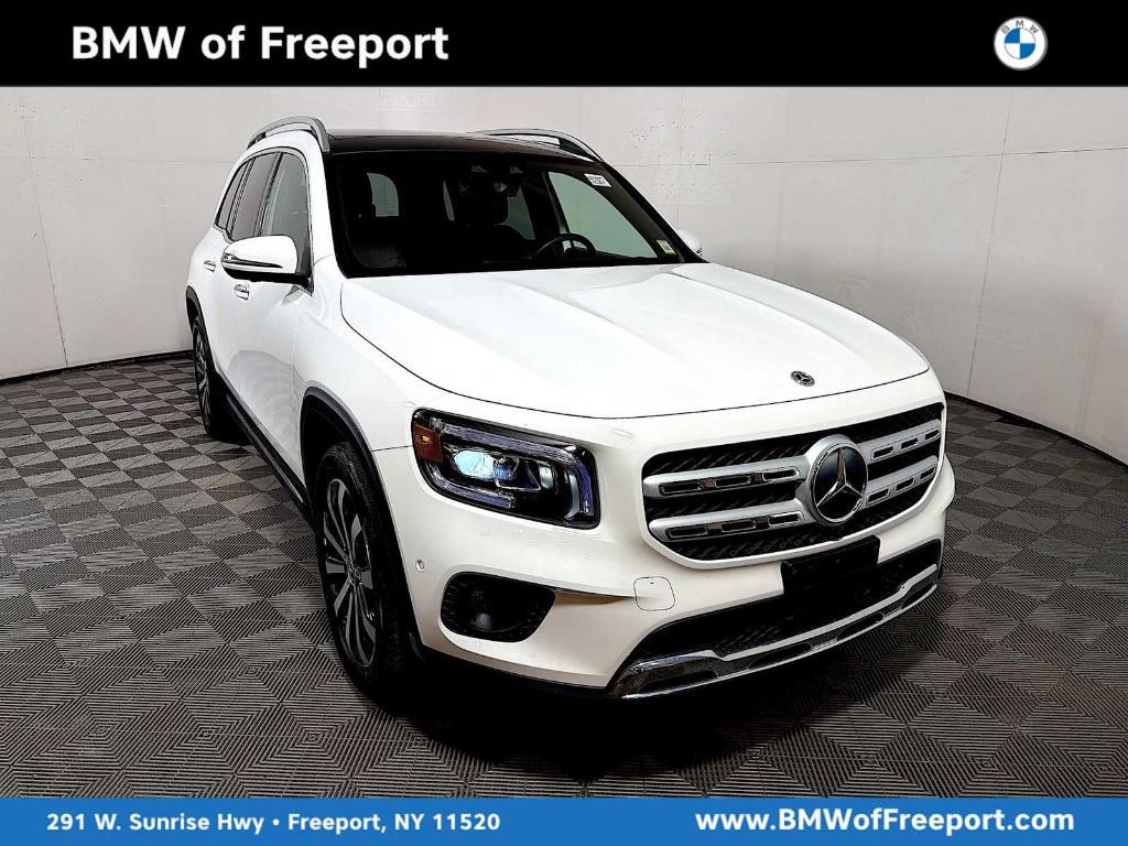 used 2022 Mercedes-Benz GLB 250 car, priced at $27,795