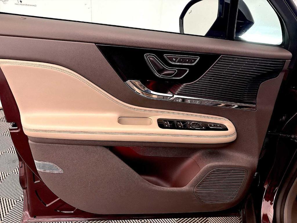 used 2020 Lincoln Corsair car, priced at $22,173
