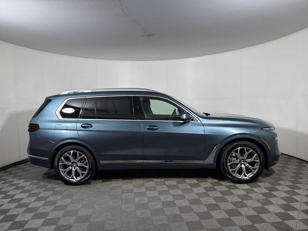 used 2026 BMW X7 car, priced at $80,118