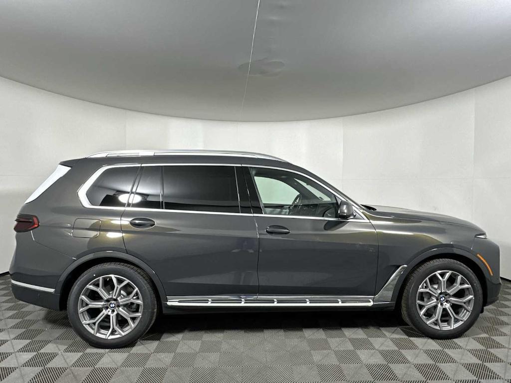 new 2026 BMW X7 car, priced at $97,280