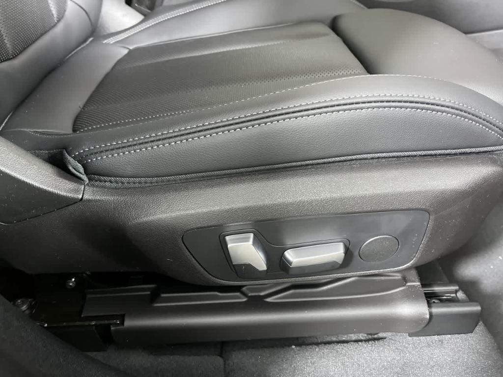 used 2023 BMW X3 car, priced at $39,943