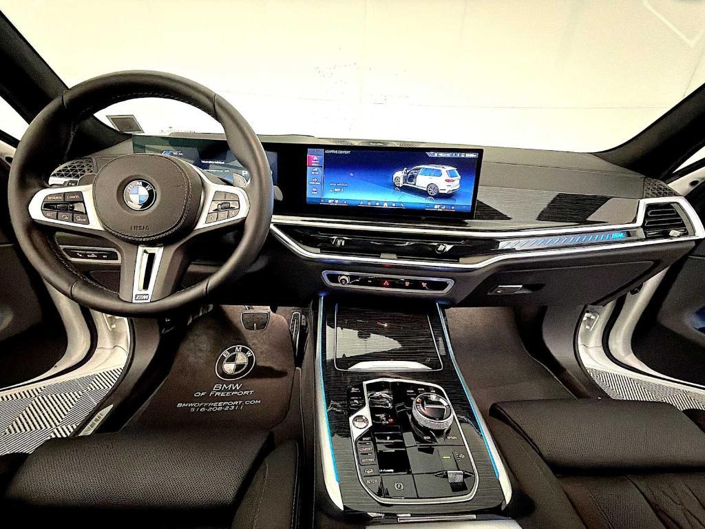 used 2025 BMW X7 car, priced at $99,998