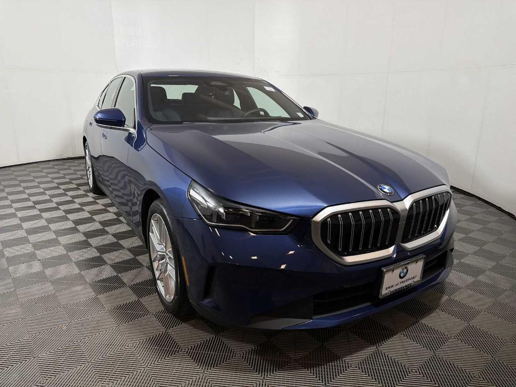 used 2025 BMW 540 car, priced at $59,598