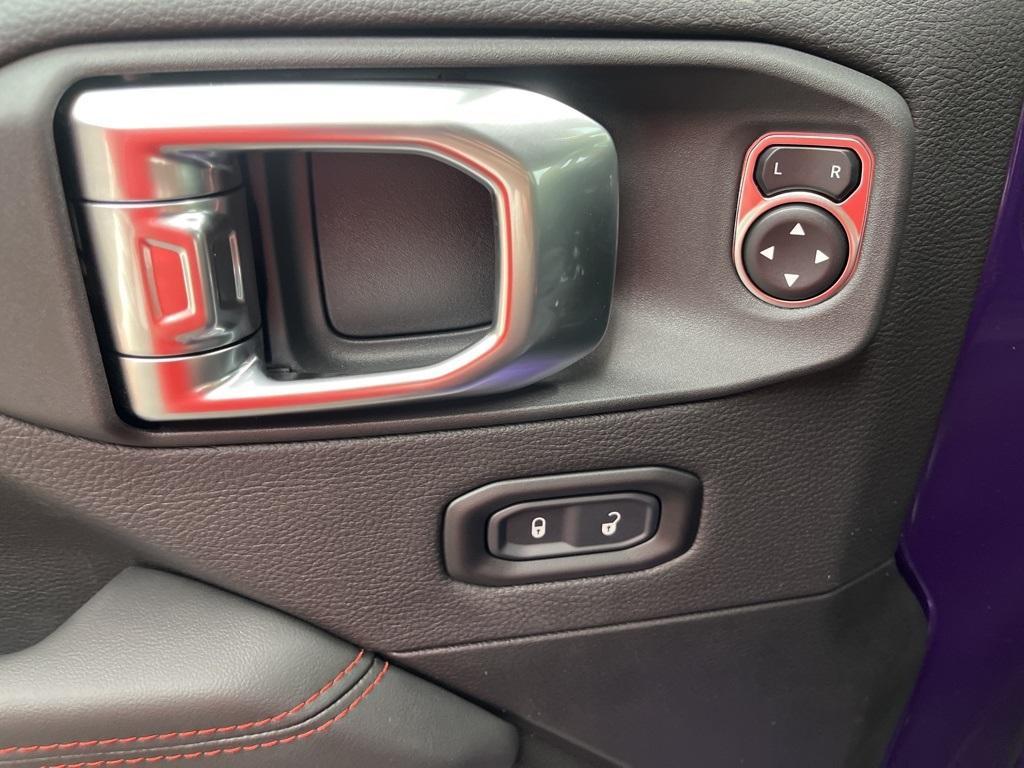 new 2026 Jeep Gladiator car, priced at $58,585