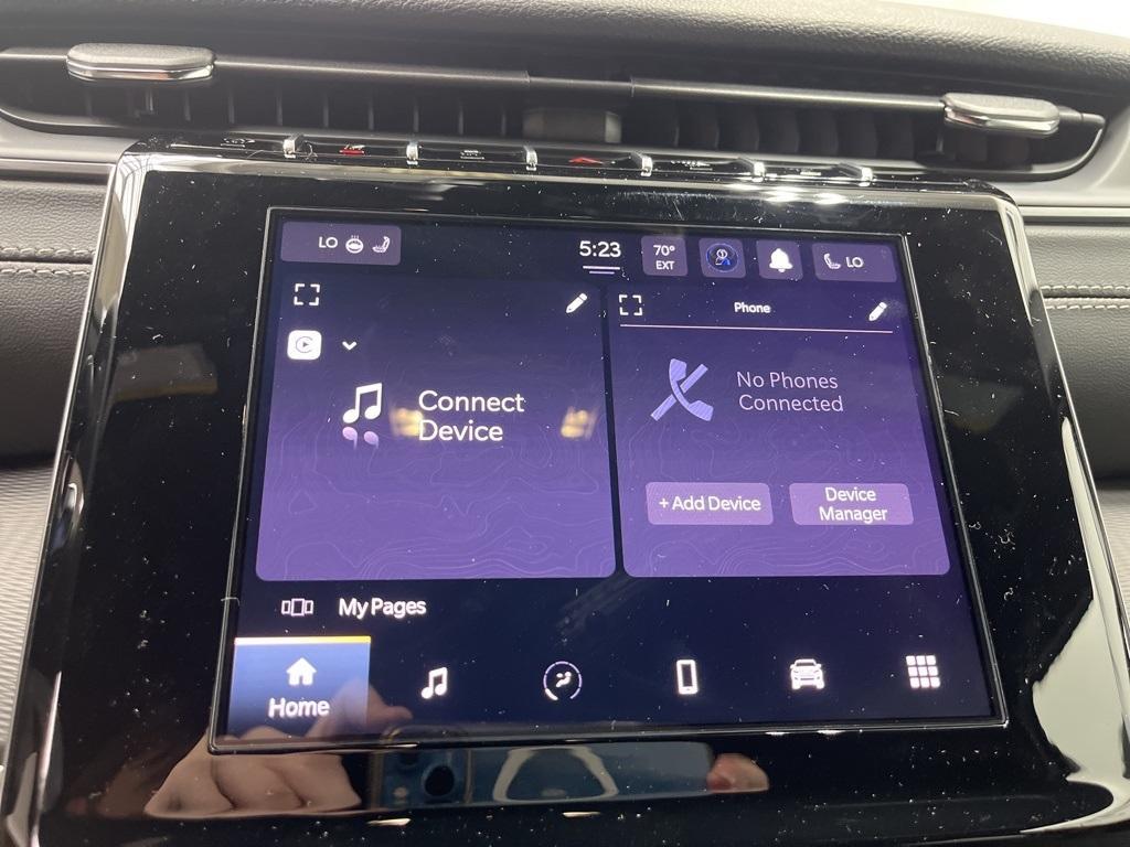 new 2025 Jeep Grand Cherokee car, priced at $44,561