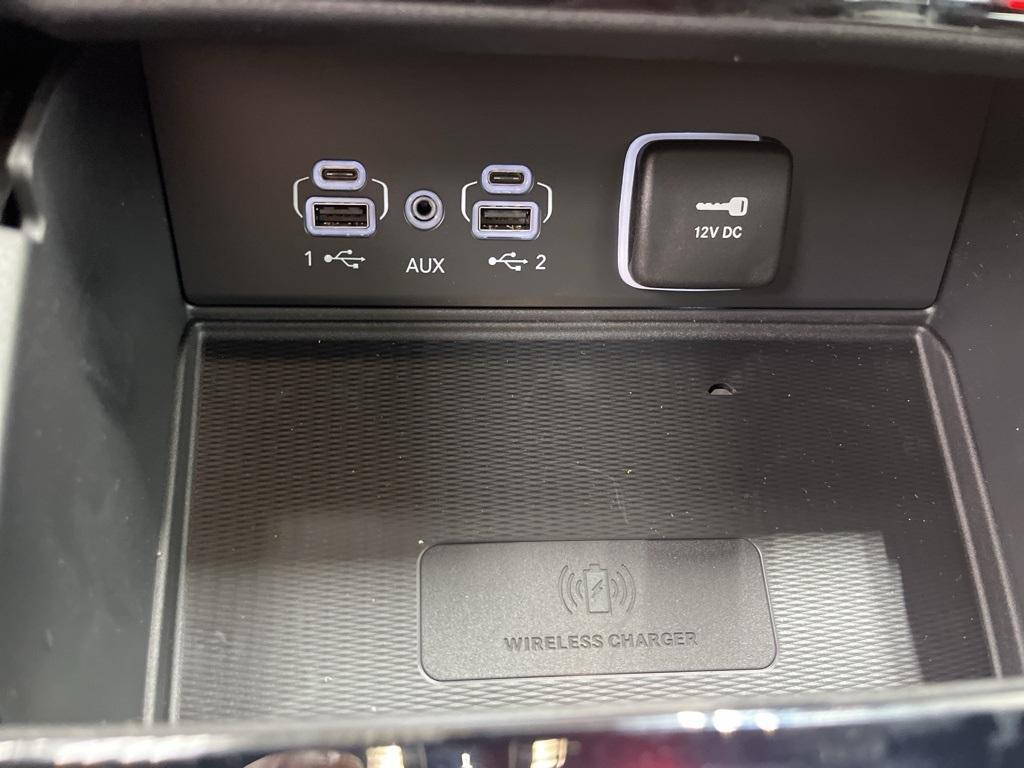 new 2025 Jeep Grand Cherokee car, priced at $44,561