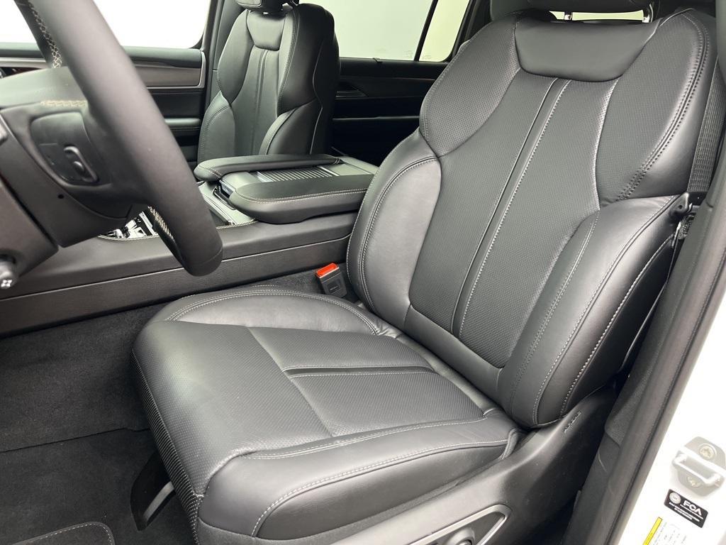 new 2026 Jeep Grand Wagoneer car, priced at $79,233