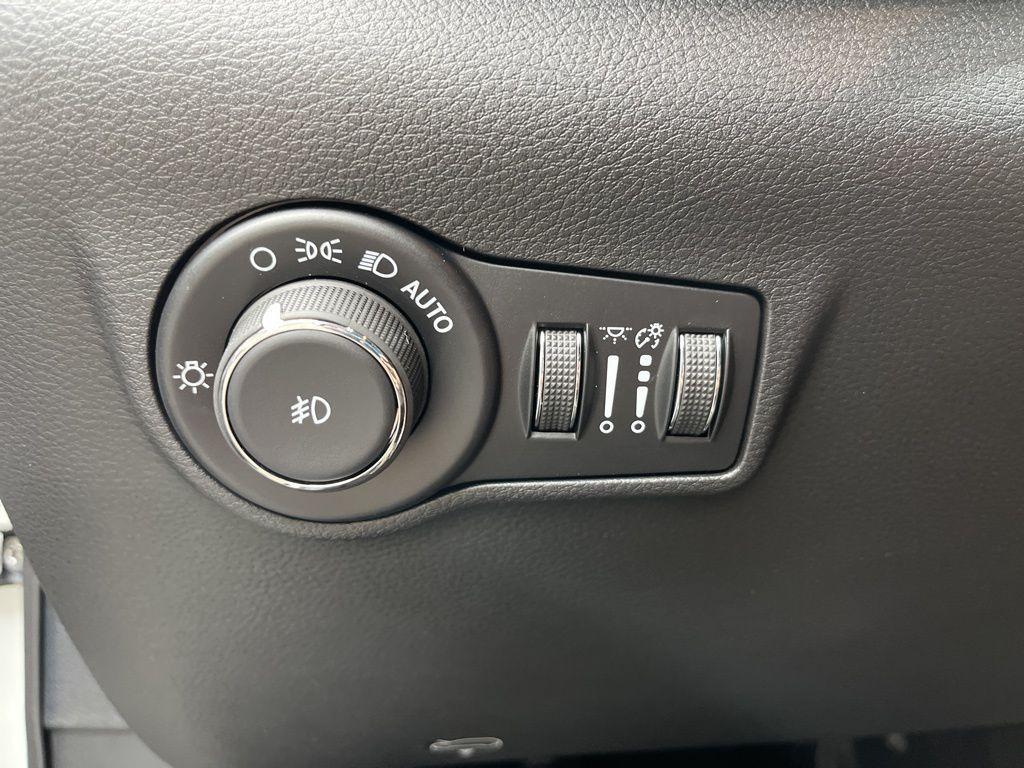 new 2026 Jeep Compass car, priced at $30,238