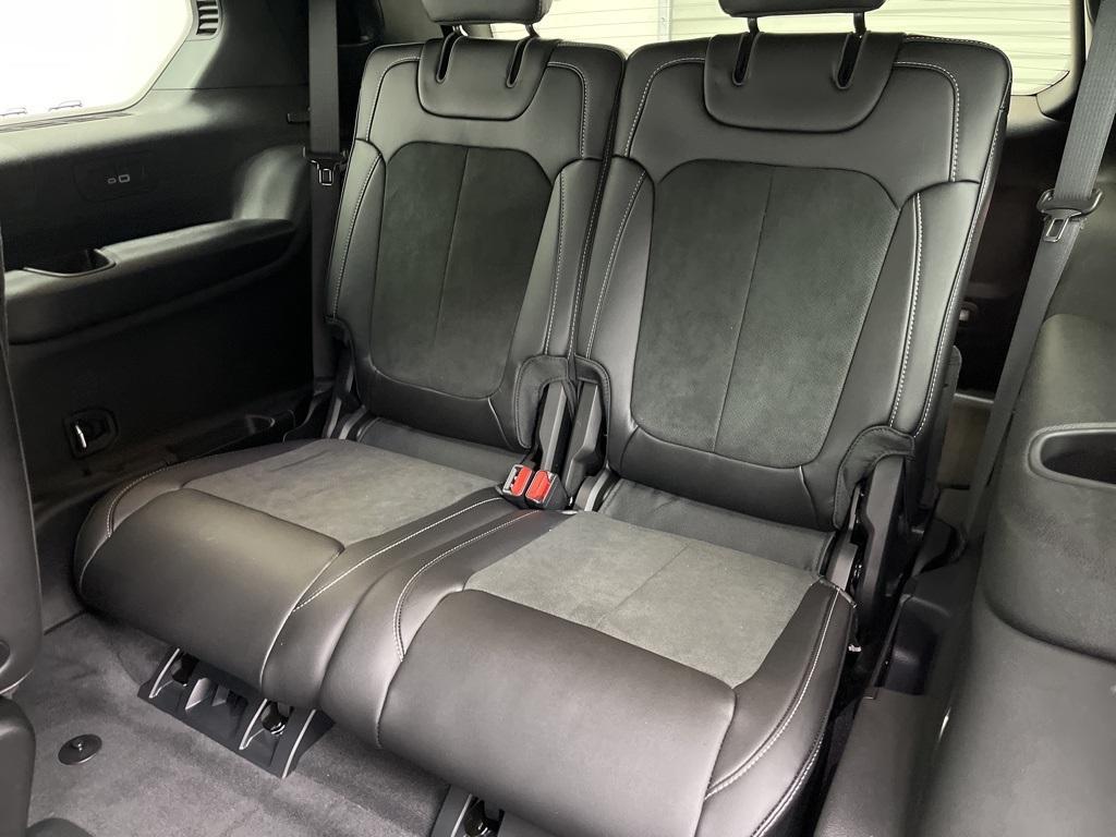 new 2025 Jeep Grand Cherokee L car, priced at $44,543