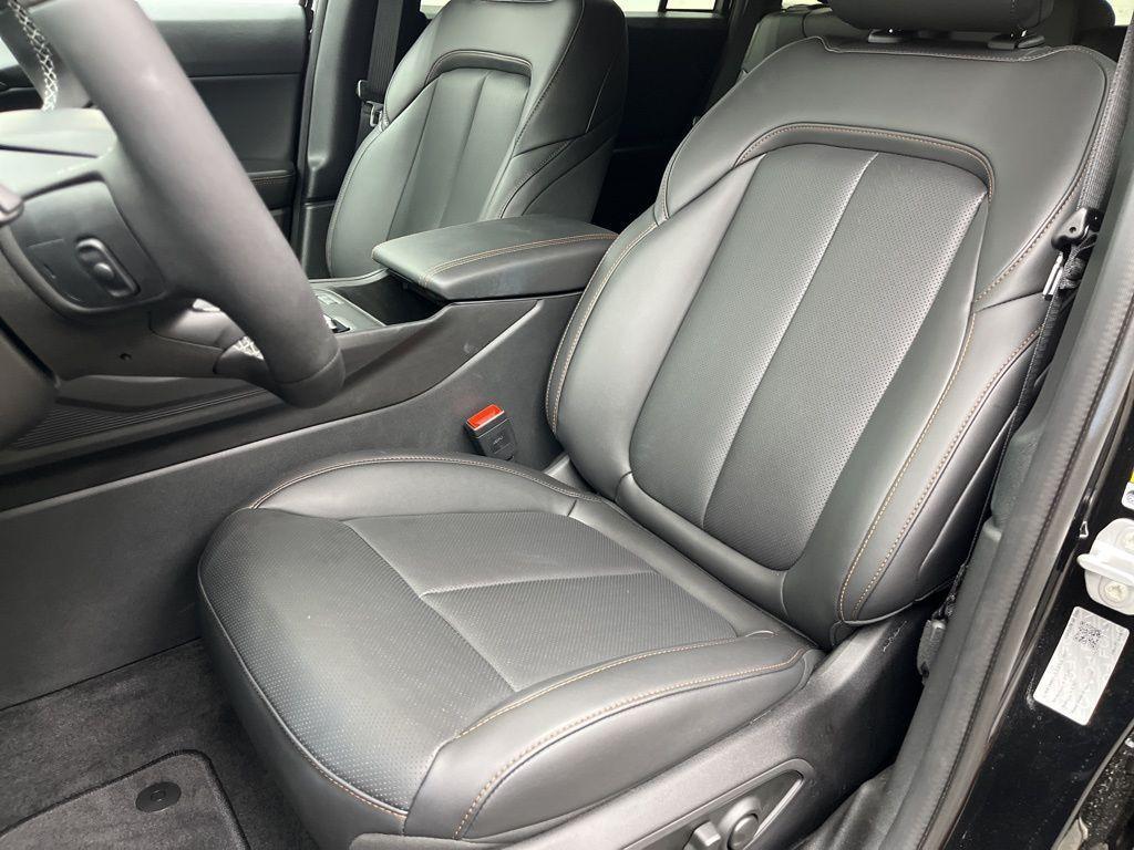 new 2026 Jeep Cherokee car, priced at $44,028