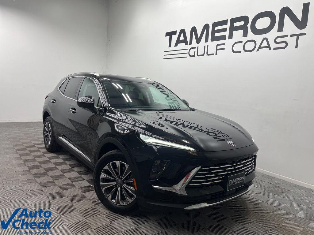 used 2025 Buick Envision car, priced at $26,500