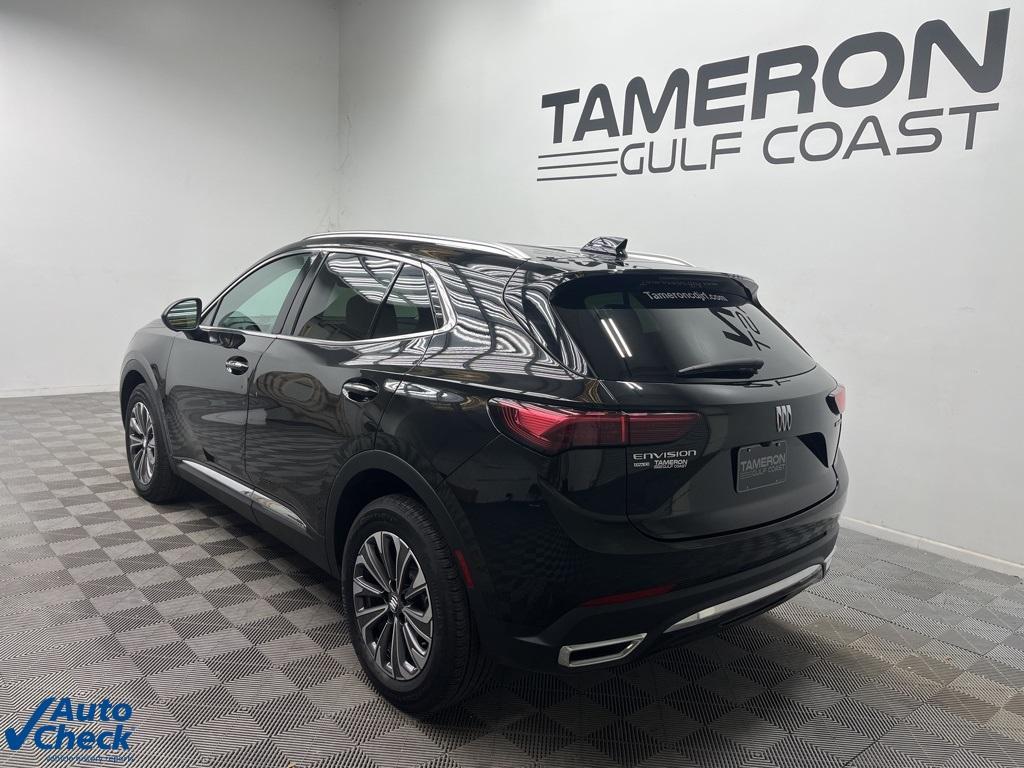 used 2025 Buick Envision car, priced at $28,000