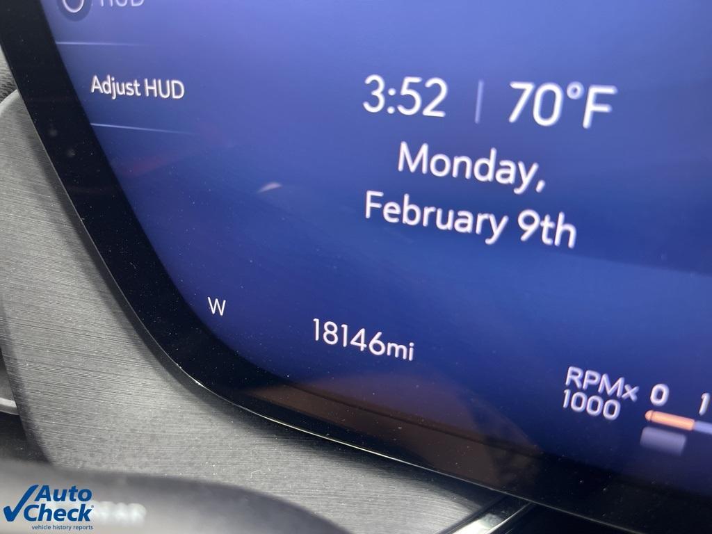 used 2025 Buick Envision car, priced at $28,000